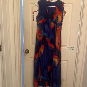 Lululemon Athletica Blue and Orange Sleeveless Maxi Sundress